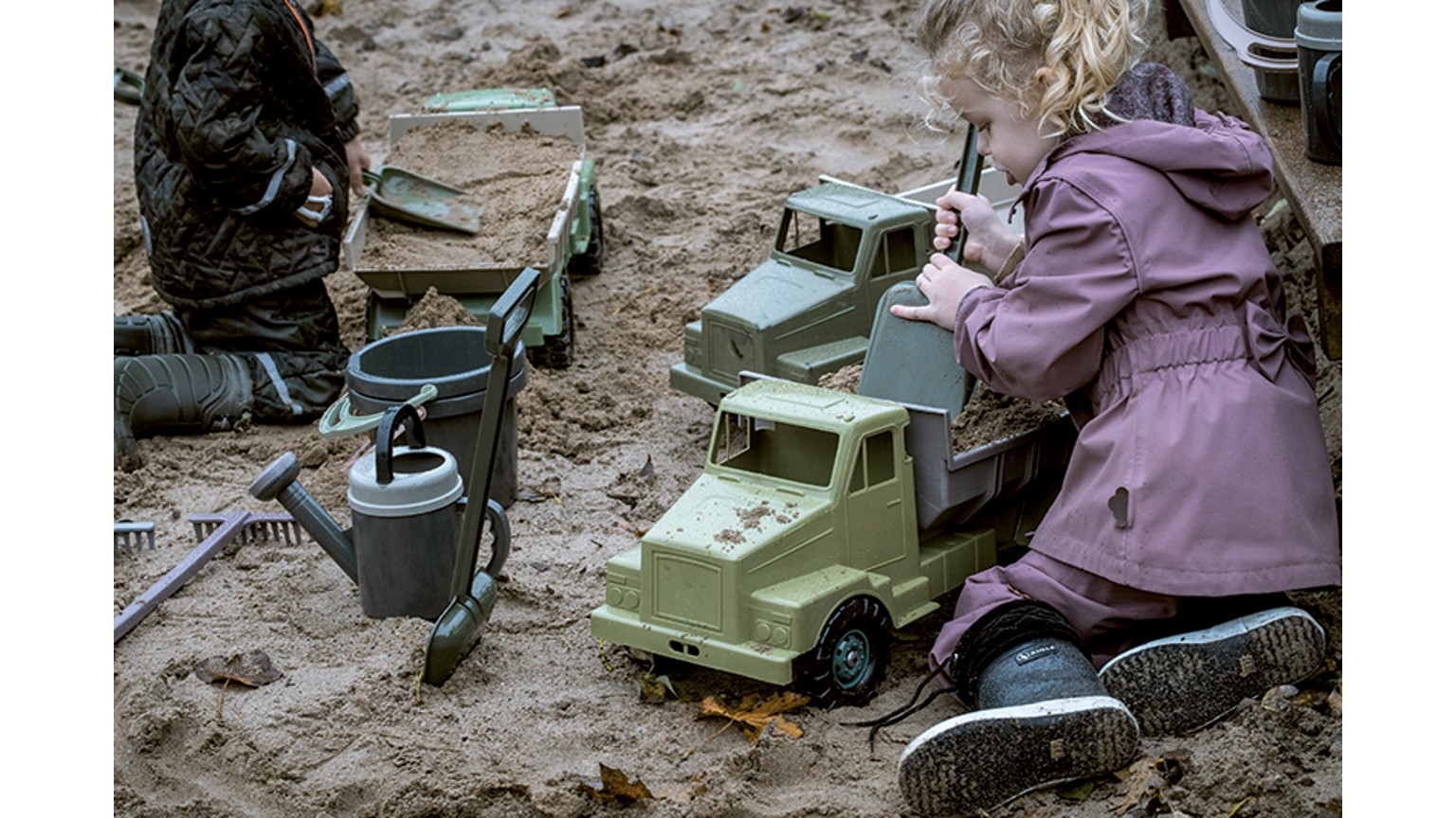 Gb Giant Dump Truck L: 69 Cm